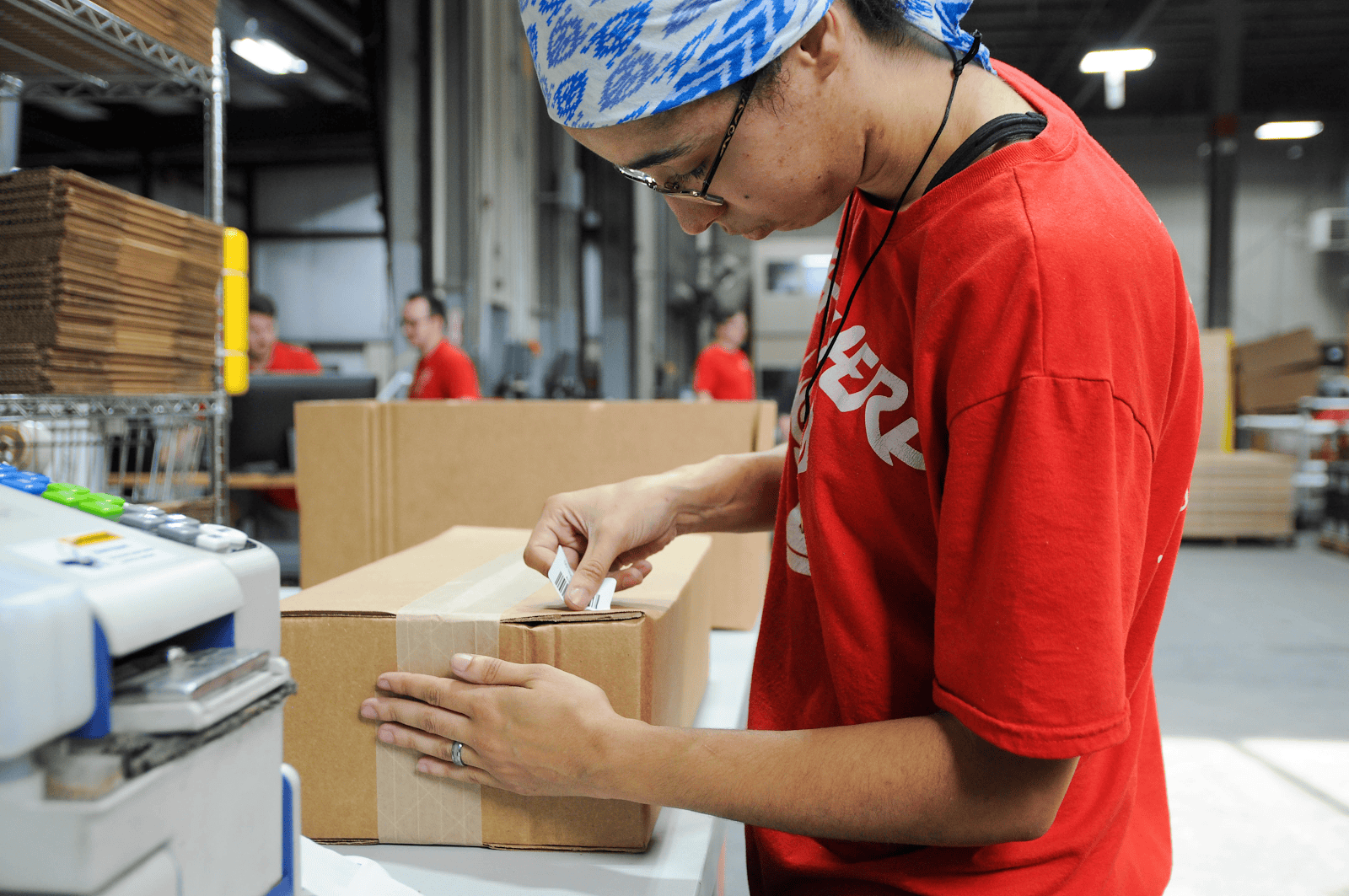 Warehouse Packing Stations