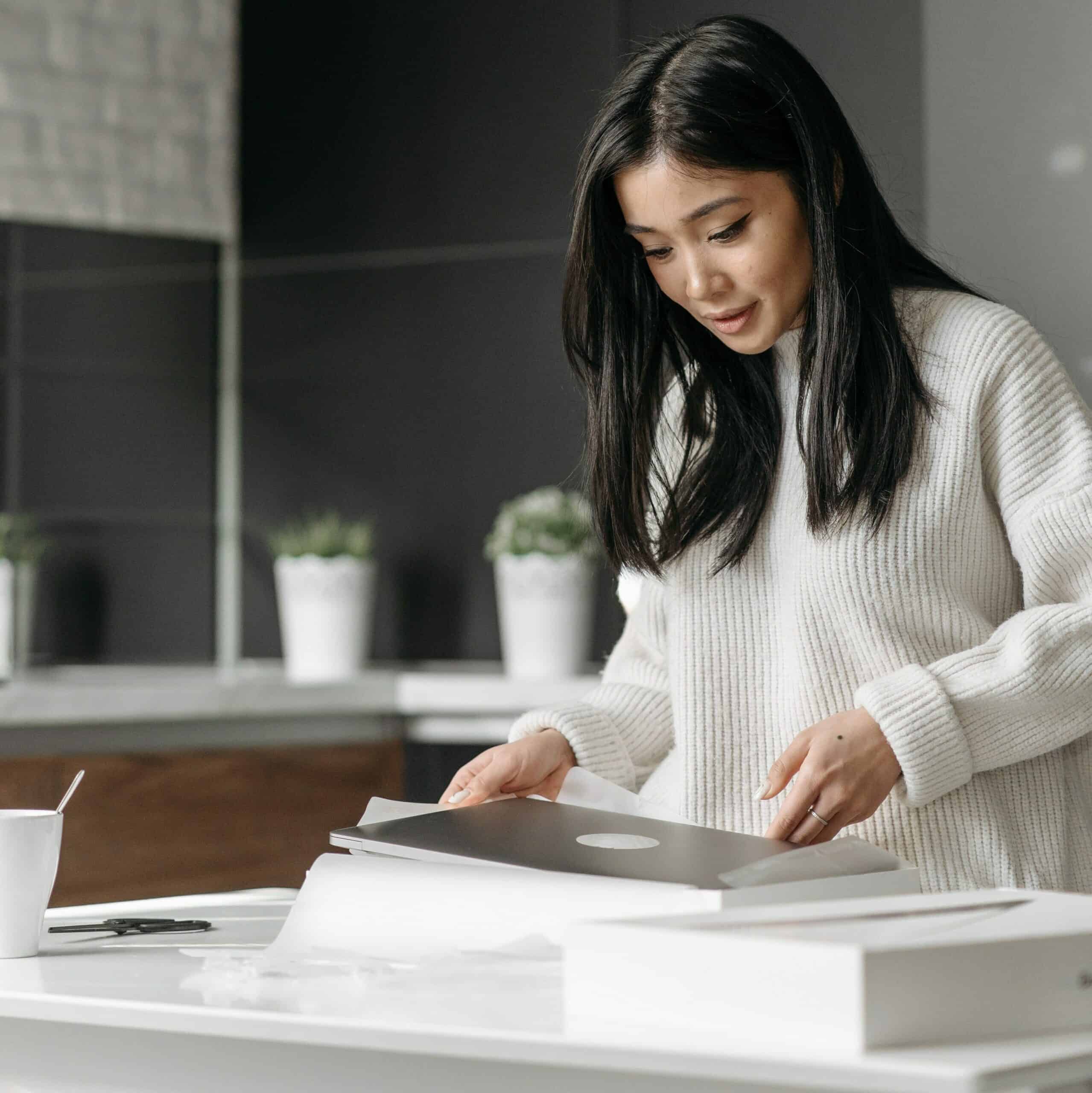 How to Ship a Laptop Red Stag Fulfillment